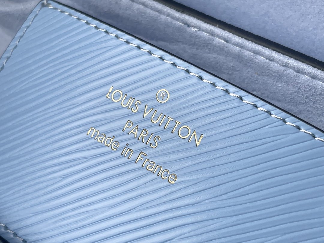 L0vis Vvtt0n Twist MM Monogram Flower Bleu Nuage Blue For Women, Women’s Handbags, Shoulder And Crossbody Bags 9.1in/23cm LV M59627