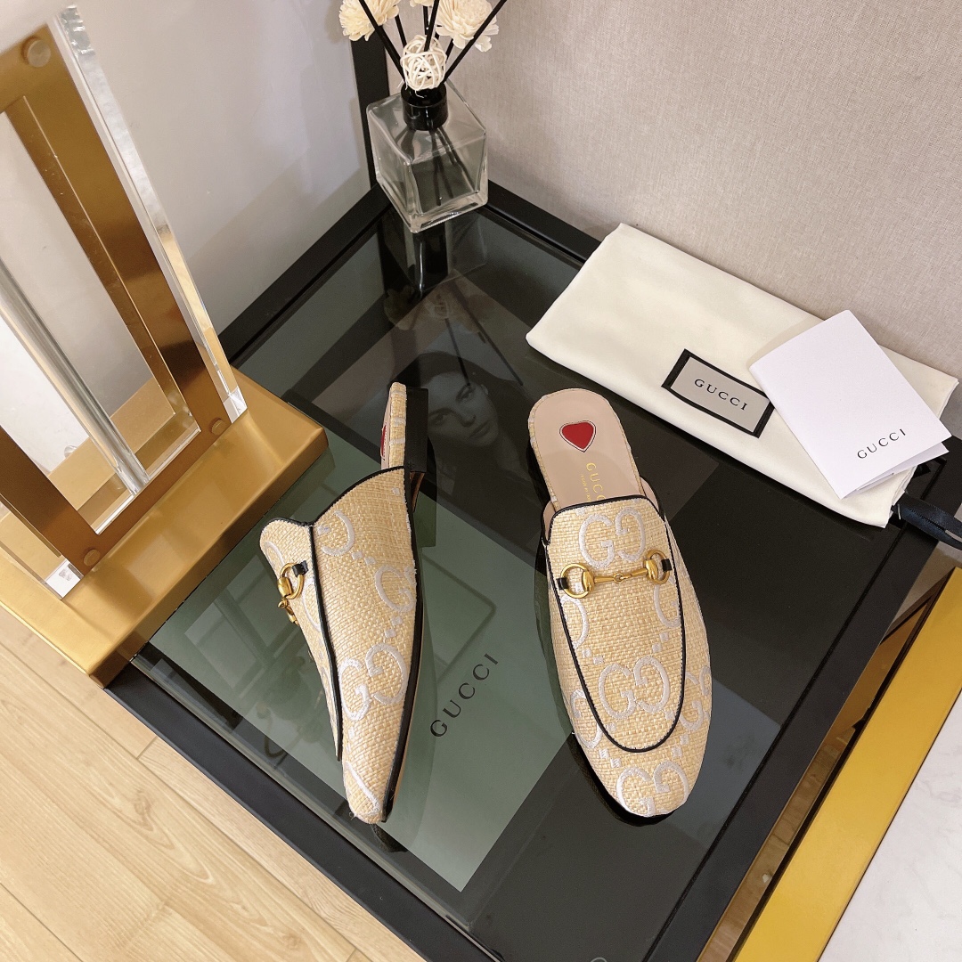 Gvc*1 Women’s GG Princetown Slipper Beige For Women GG 475094 UWB50 9676