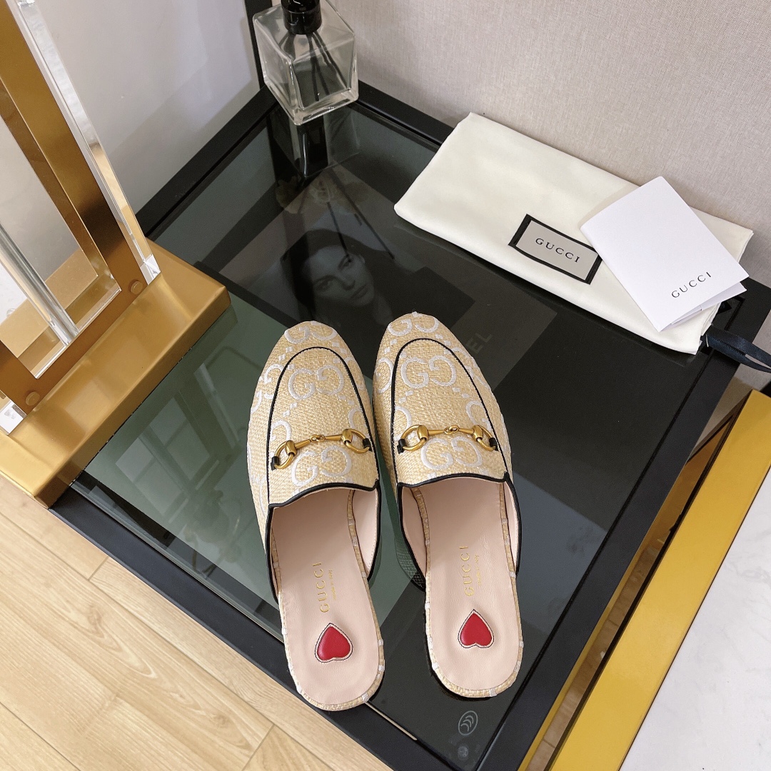 Gvc*1 Women’s GG Princetown Slipper Beige For Women GG 475094 UWB50 9676