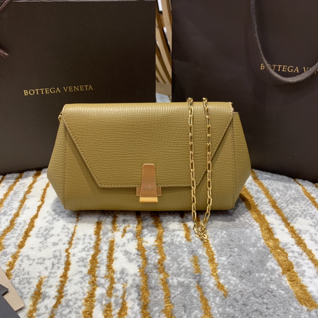 B0tt*ga Ven*ta Mini Angle Palmellato Bag Cob, For Women, Women’s Bags 7.5in/19cm