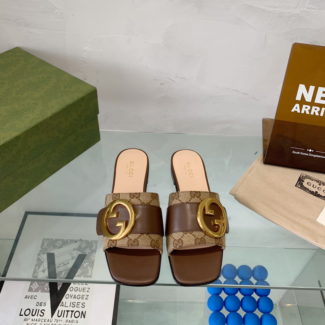 Gvc*1 Blondie Matelasse Canvas Slide Sandal Red For Women GG