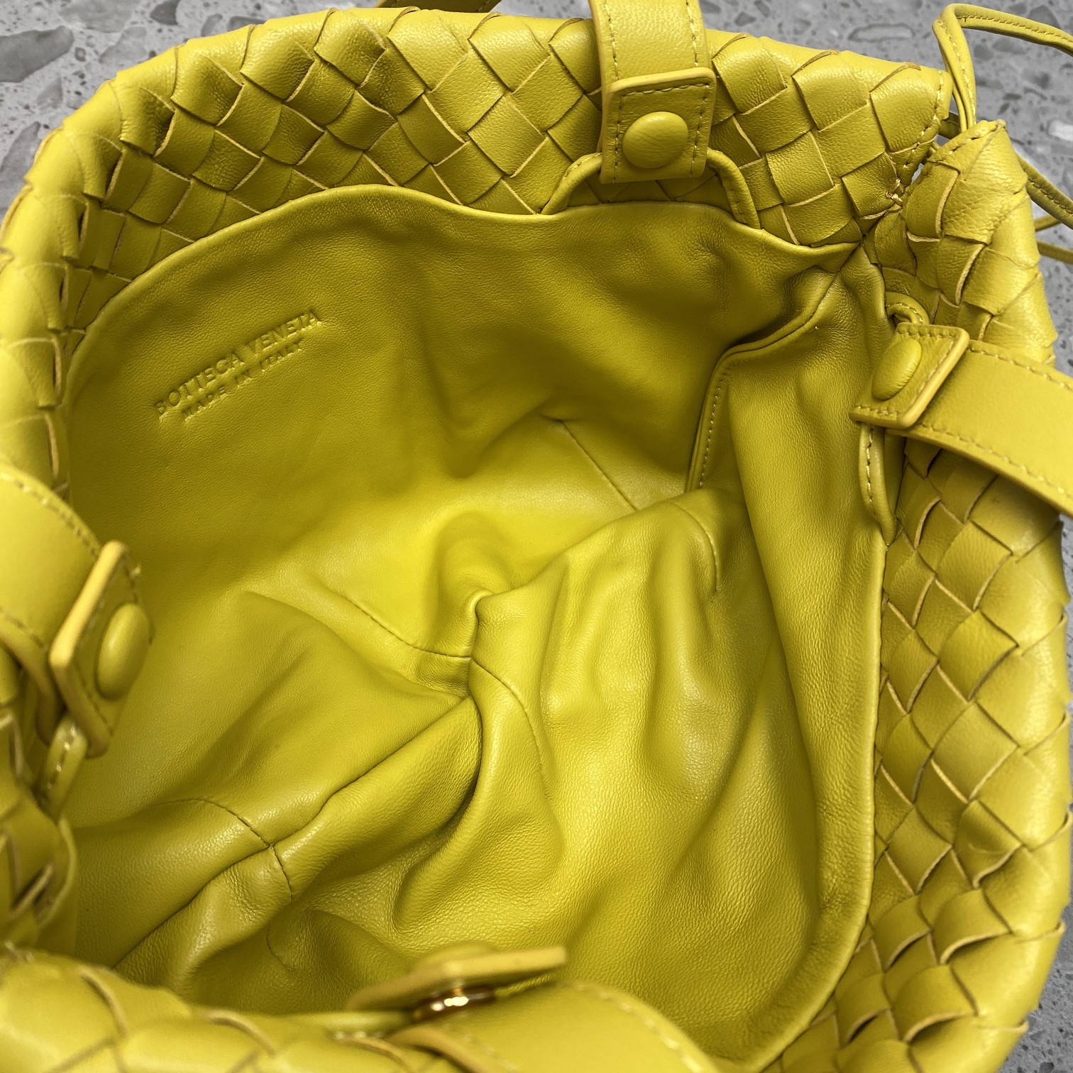 B0tt*ga Ven*ta Shoulder Bag Yellow, For Women, Women’s Bags 10.2in/26cm