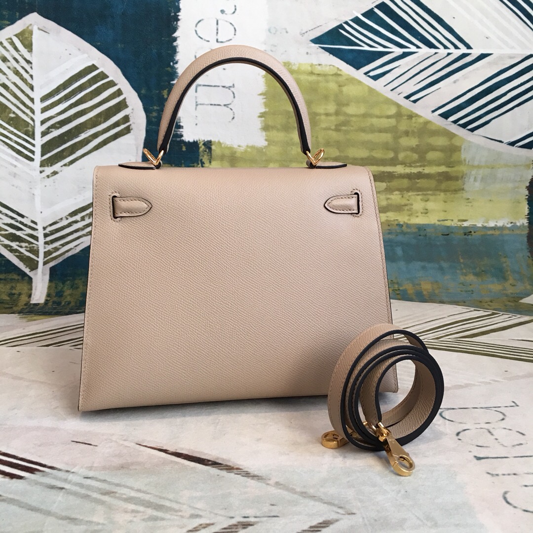 H**me5 Kelly Light Gray For Women Gold Toned Hardware 10in/25cm