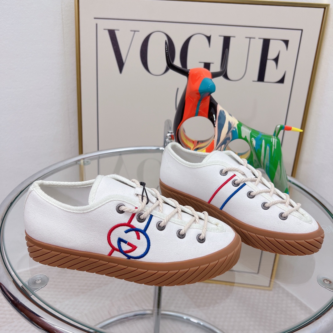 Gvc*1 Women’s Interlocking G Sneaker White For Women GG