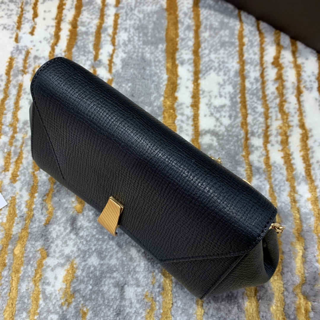 B0tt*ga Ven*ta Mini Angle Palmellato Bag Black, For Women, Women’s Bags 7.5in/19cm