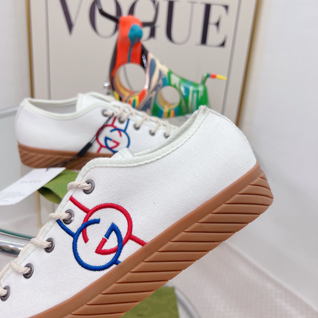 Gvc*1 Women’s Interlocking G Sneaker White For Women GG