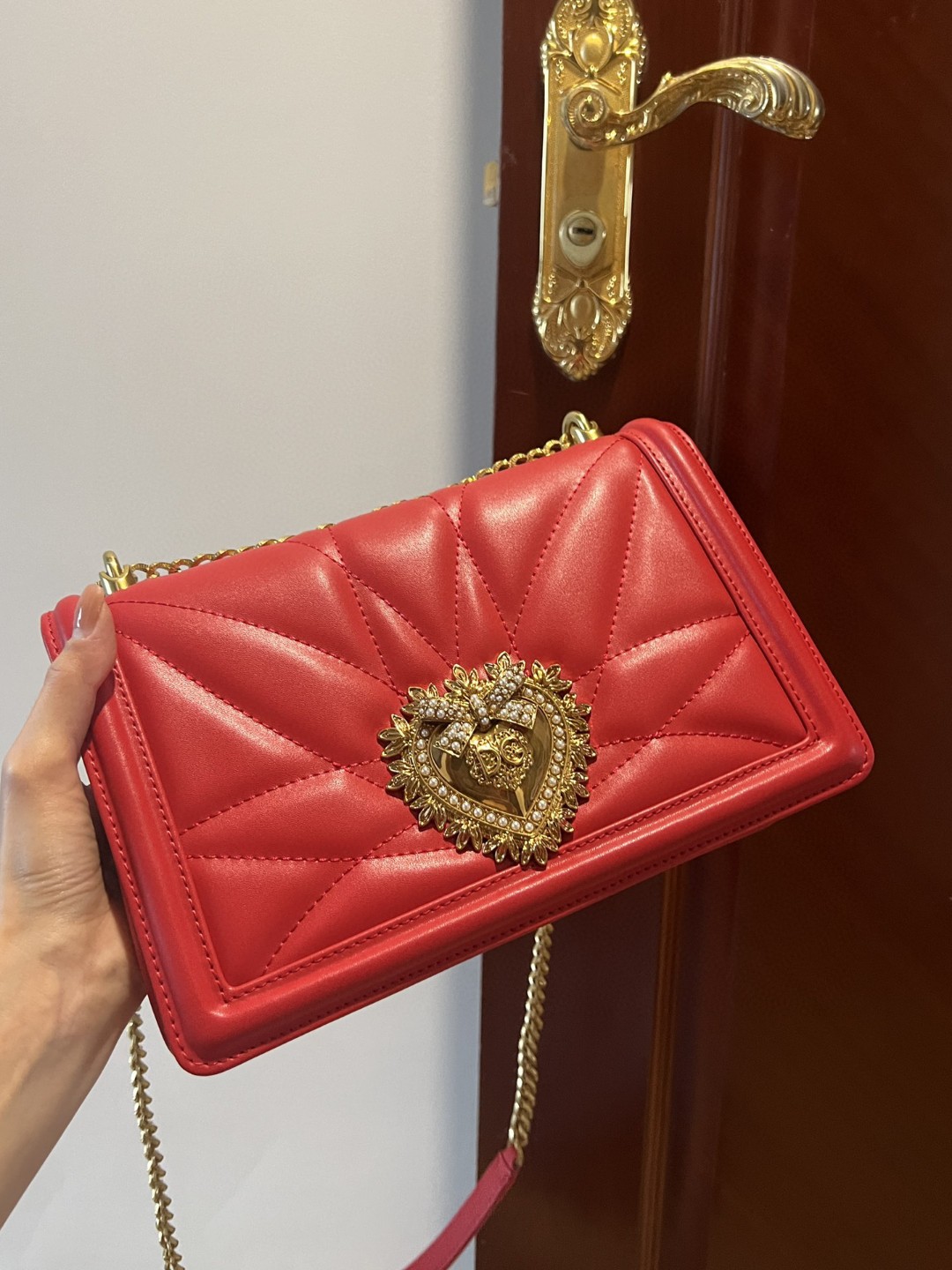 Dolce & Gabbana Large Devotion Bag In Quilted Nappa Red For Women 10in/26cm DG BB6651AV96787124