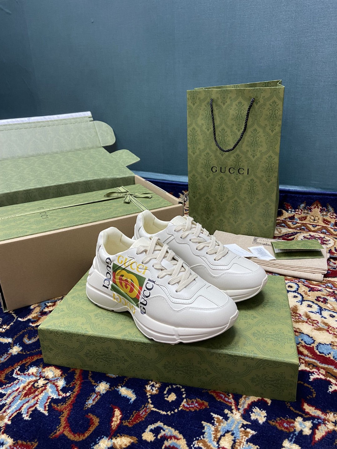 Gvc*1 Men’s Rhyton Sneakers With Logo Gvc*1 White Ivory For Men 500878 DRW00 9522