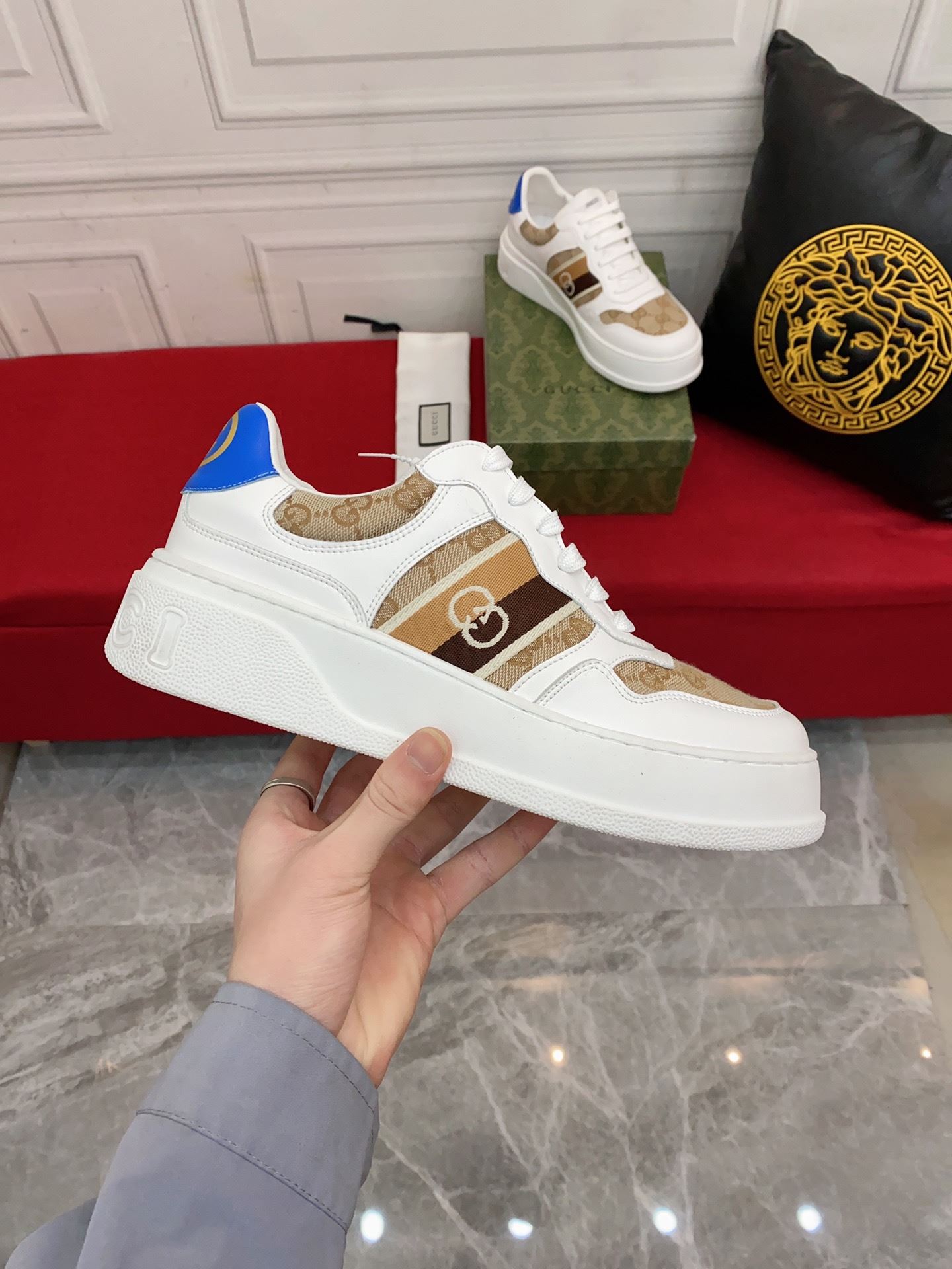 Gvc*1 Men’s GG Sneaker With Web White And Beige For Men ‎669698