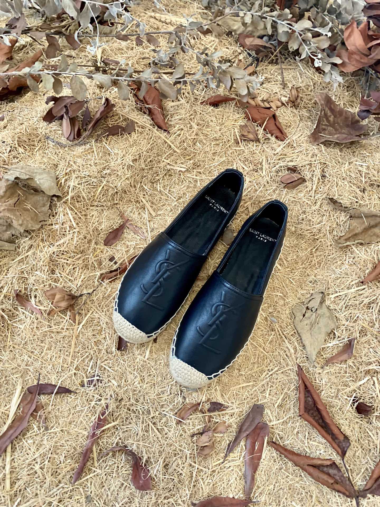 Sa1nt Lau*nt Women’s Y51 Embroidered Espadrilles Black For Women Y51 458573B34001000