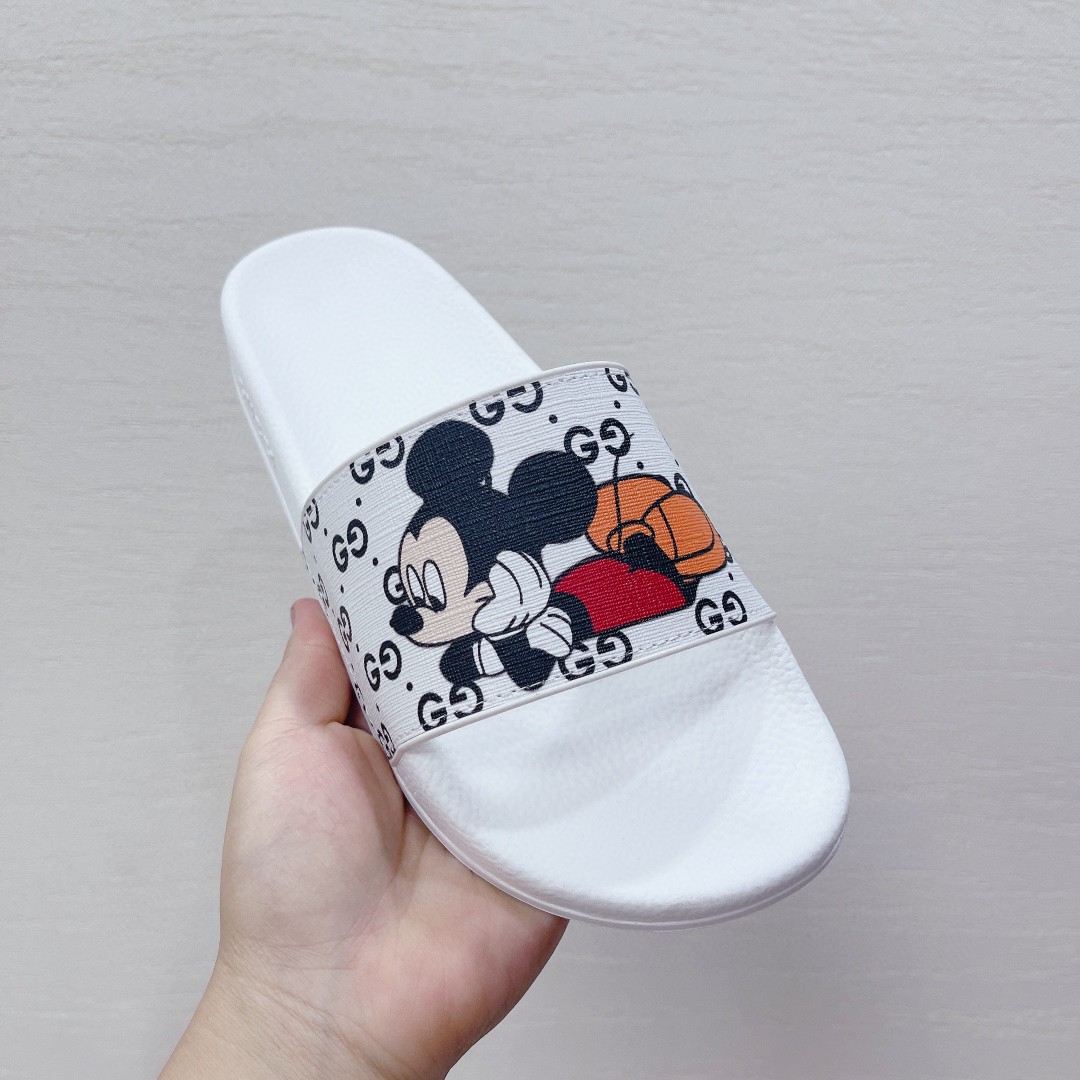 Gvc*1 Women’s GG Slide Sandal With Mickey Mouse White For Women 407345