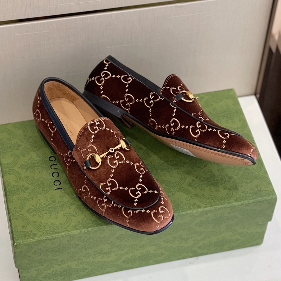 Gvc*1 Men’s Jordan GG Velvet Loafer Brown For Men 430088-9JT80-2091