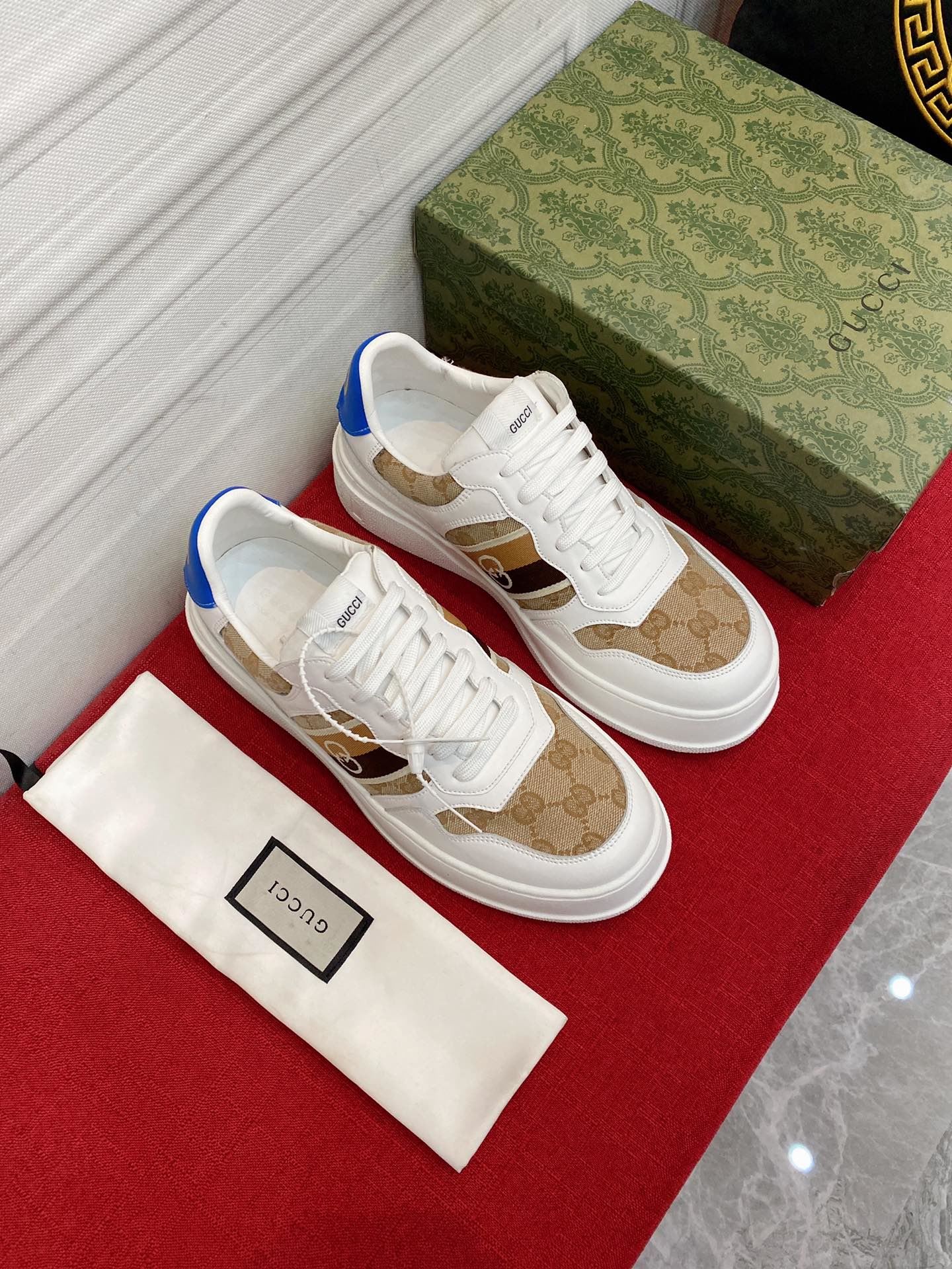 Gvc*1 Men’s GG Sneaker With Web White And Beige For Men ‎669698