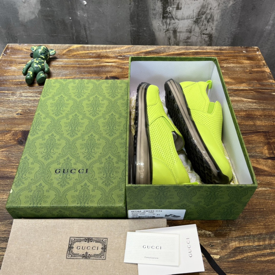 Gvc*1 Men’s Perforated Slip On Sneaker Light Green For Men 407364