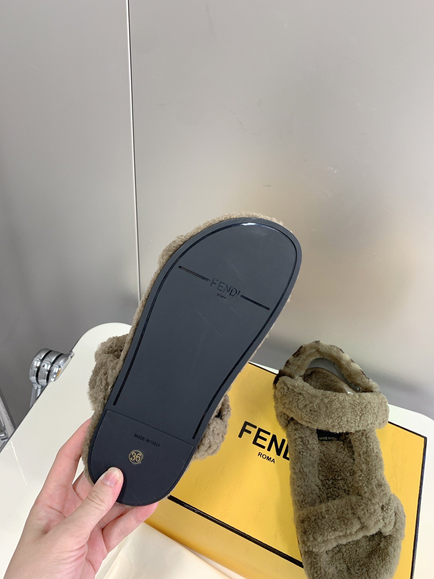 F**di First Shearling Sandal Green For Women