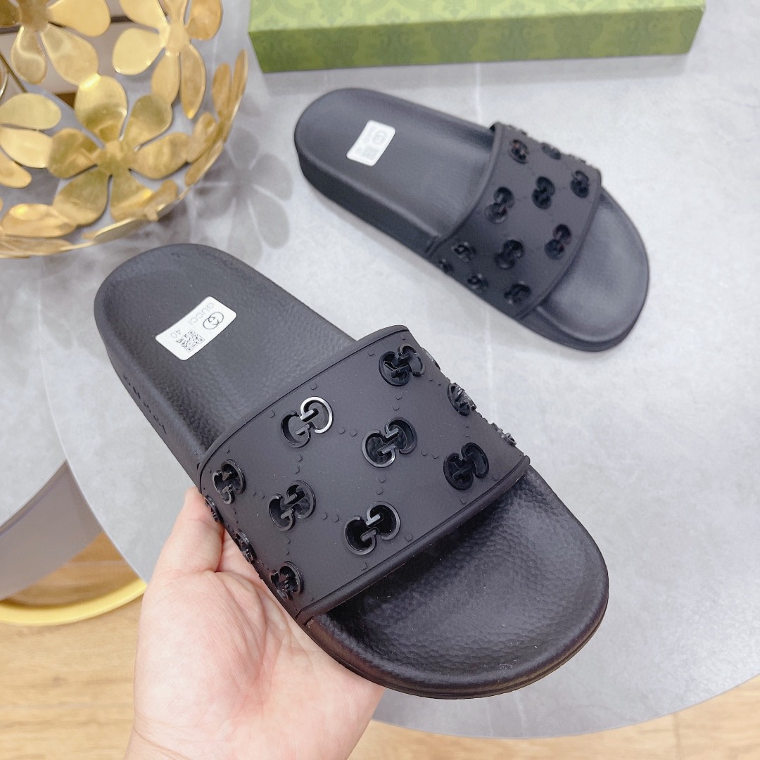 Gvc*1 Men’s Rubber GG Slide Sandals Black For Men ‎573922 JDR00 1000