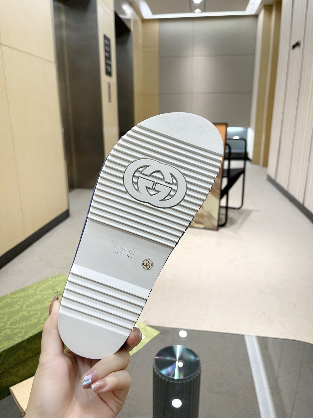 Gvc*1 Women’s GG Platform Sandal Purple For Women GG