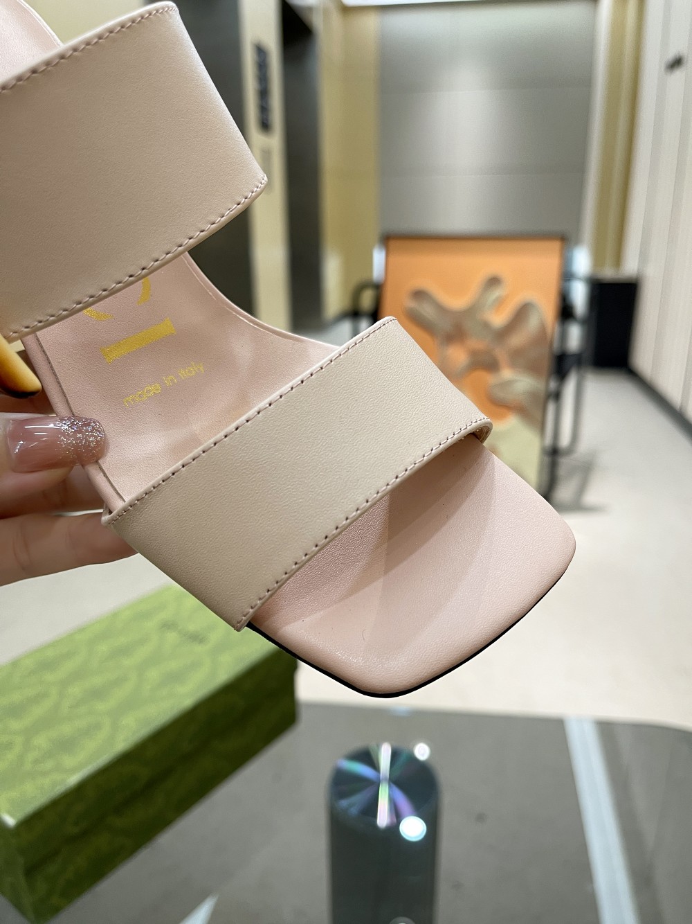 Gvc*1 Women’s Sandal With Bamboo Buckle Light Pink For Women GG‎ 674821 C9D00 6705