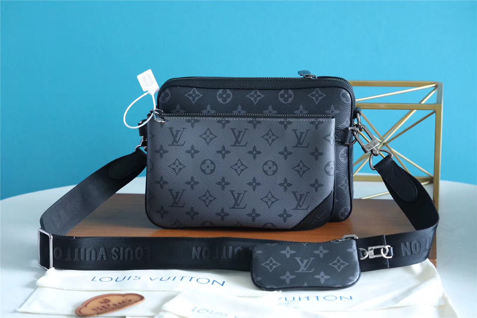 L0vis Vvtt0n Trio Messenger Monogram Eclipse and Monogram Eclipse Reverse For Men, Men’s Bags, Shoulder And Crossbody Bags 9.5in/25cm LV M69443