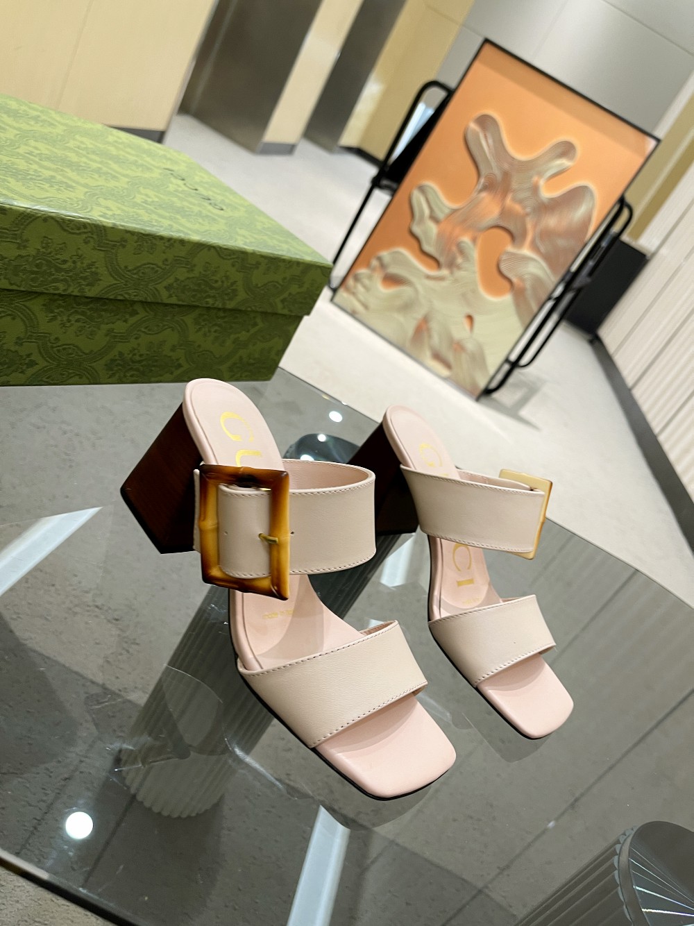 Gvc*1 Women’s Sandal With Bamboo Buckle Light Pink For Women GG 674821 C9D00 6705