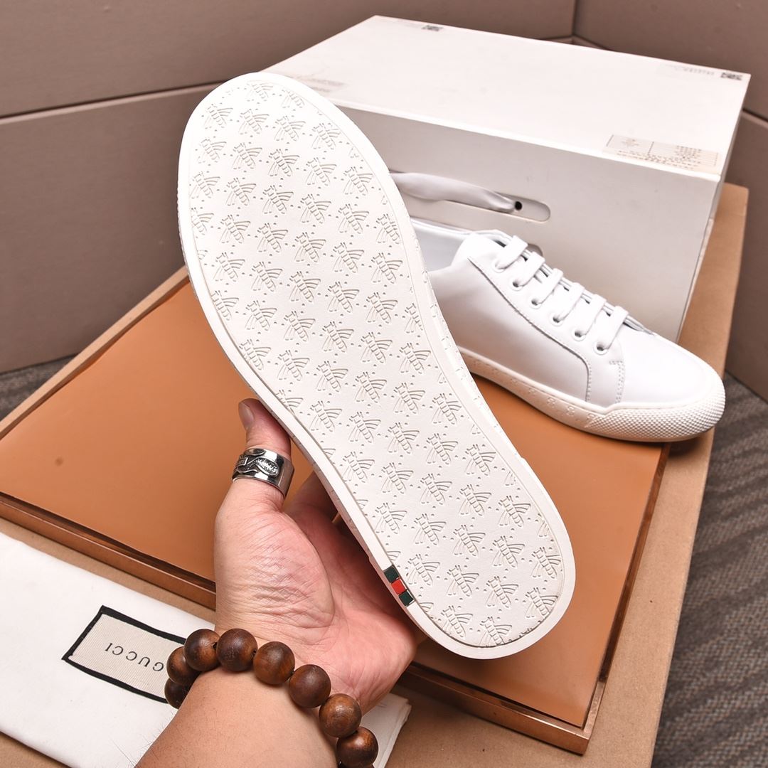 Gvc*1 Men’s GG Sneaker With Web G White And Beige For Men