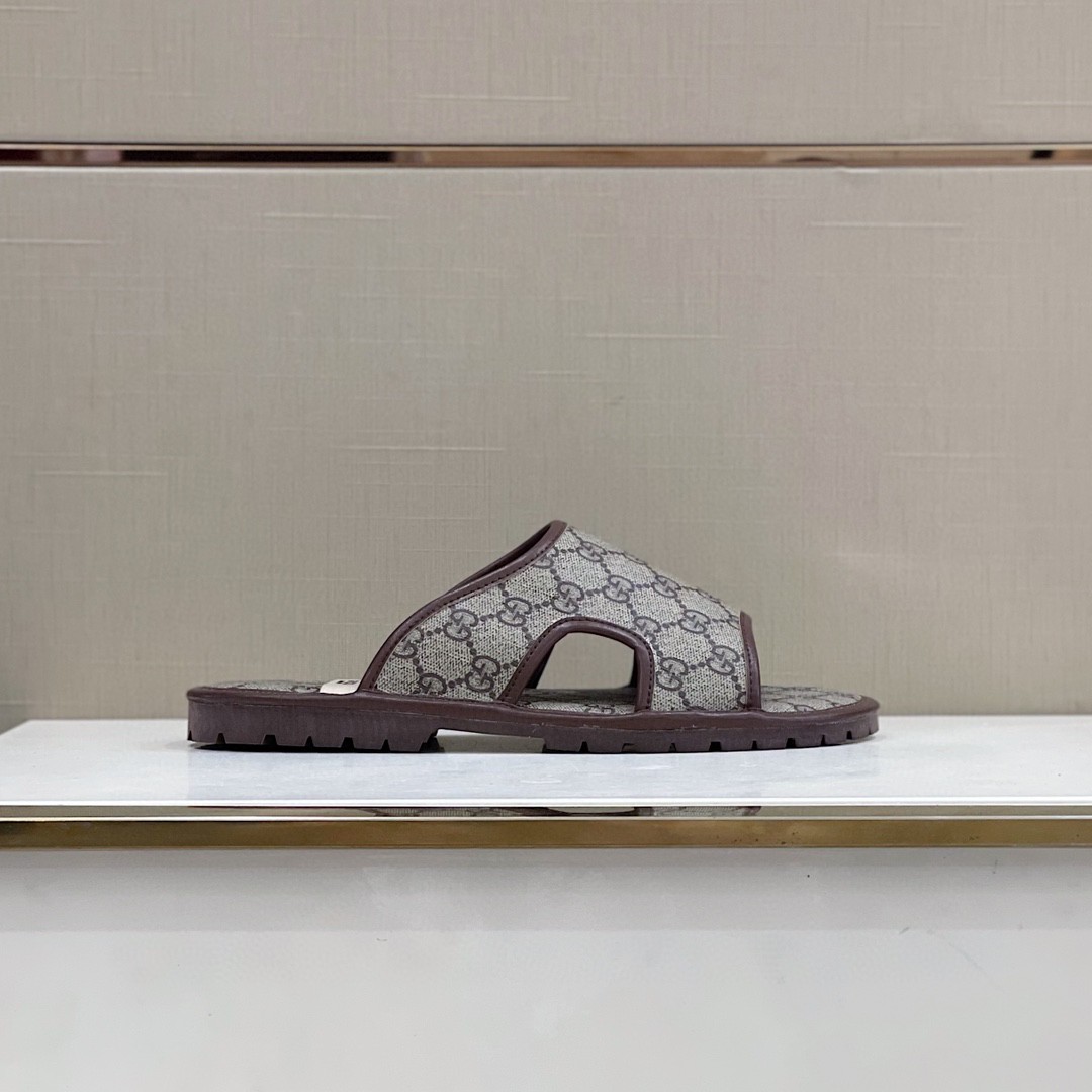 Gvc*1 Men’s GG Svp*me Slide Sandal Brown And Beige For Men 624879 96G60 9762