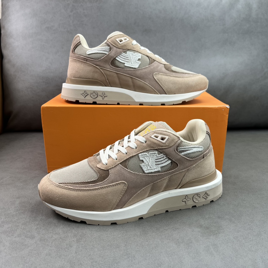 L0vis Vvtt0n Run Away Sneaker Beige For Men LV 1AA6N9