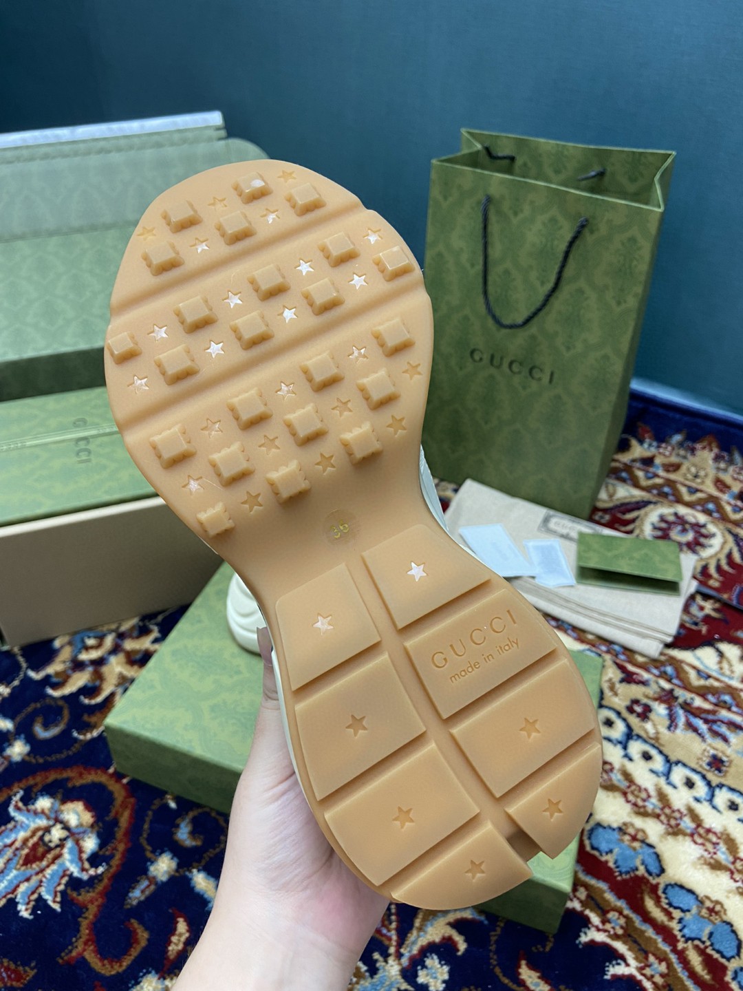 Gvc*1 Men’s Rhyton Sneakers With 25 White Ivory For Men ‎663339 2SH00 9522