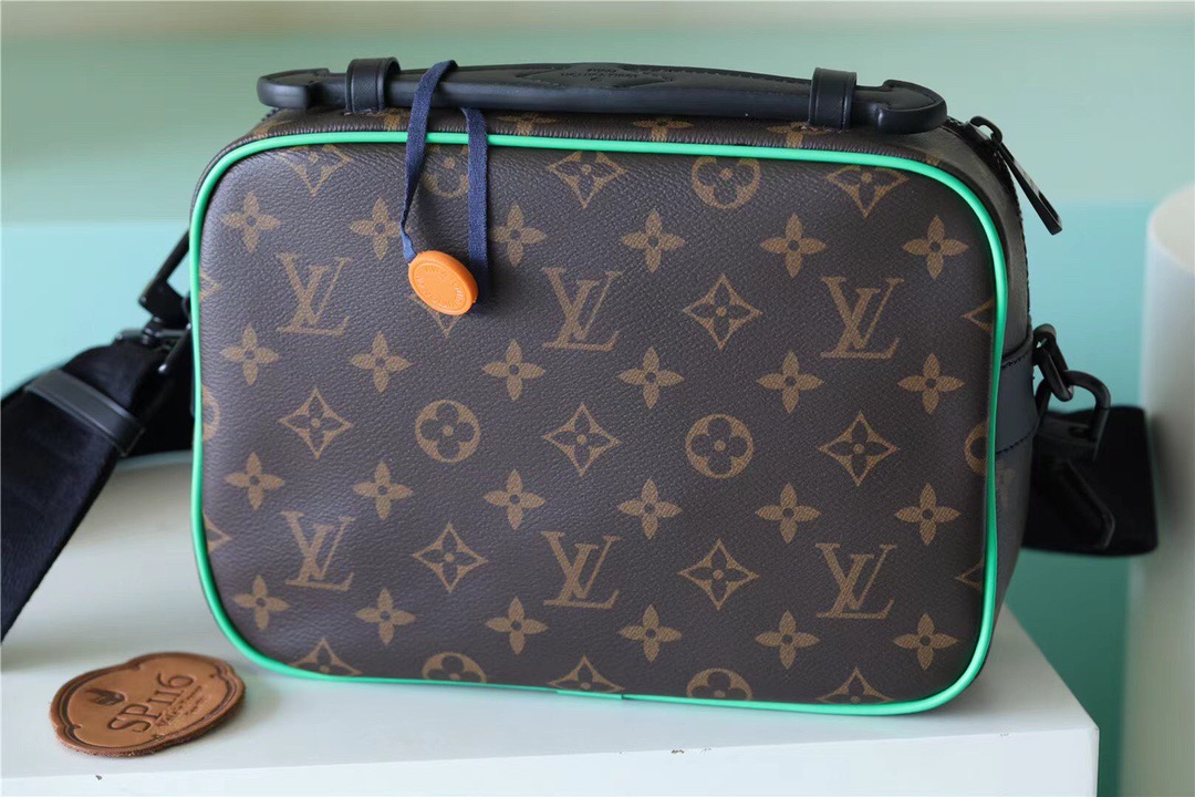 L0vis Vvtt0n S-Lock Messenger Monogram Macassar By Virgil Abloh’s Minty Green For Men, Men’s Bags, Shoulder And Crossbody Bags 8.7in/22cm LV M46246