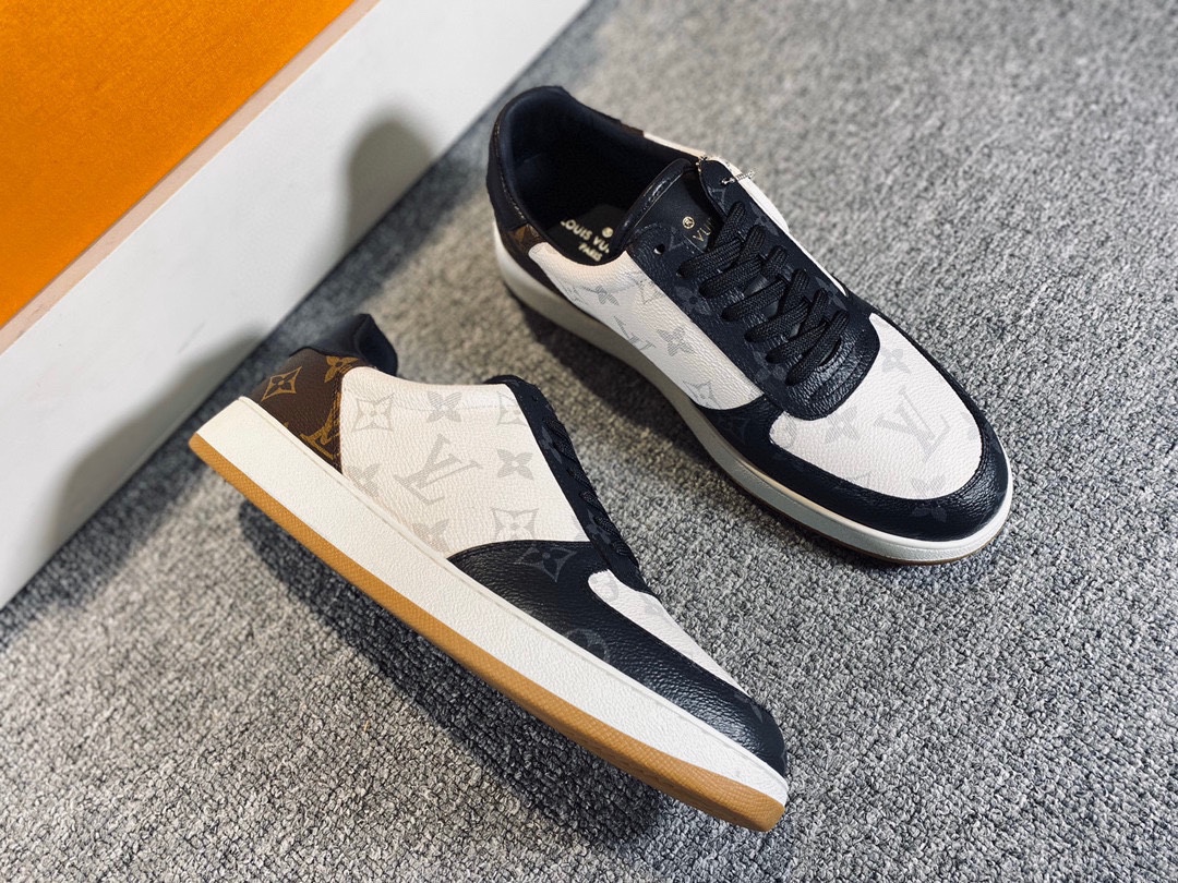 L0vis Vvtt0n Rivoli Sneaker Black And White For Men LV