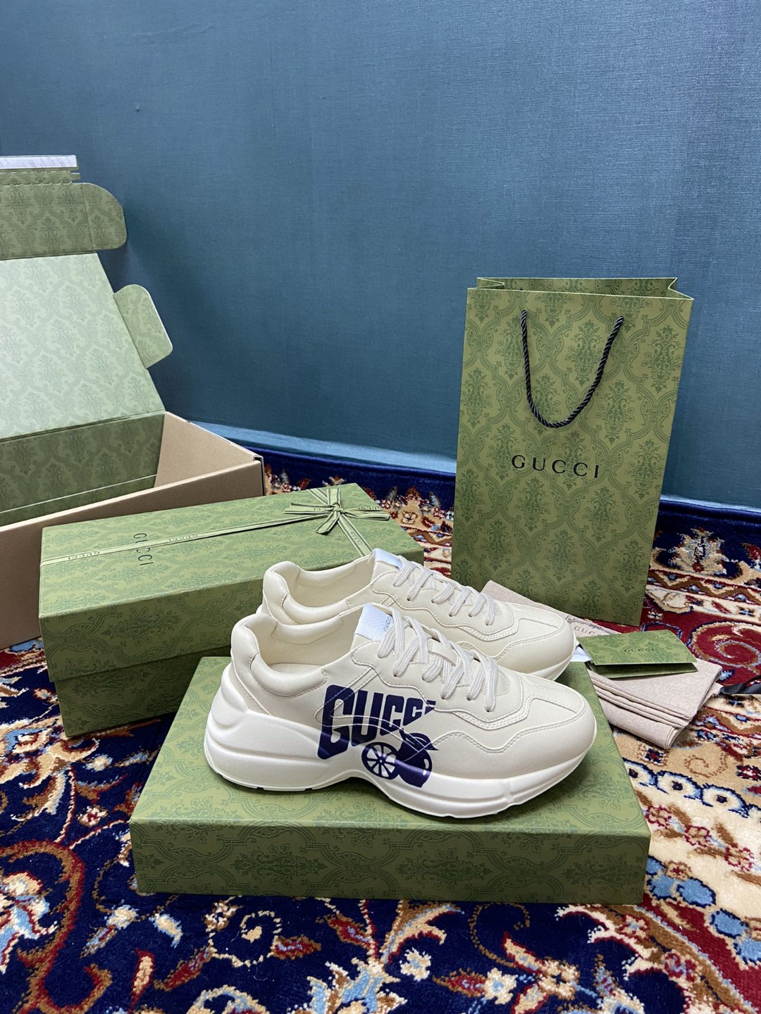 Gvc*1 Women’s Rhyton Sneakers With Lemon Gvc*1 White Ivory For Women ‎684899 DRW00 9522