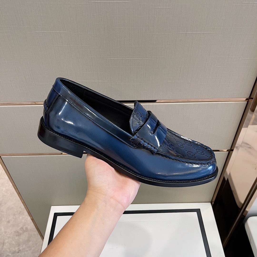 Gvc*1 Men’s GG Embossed Loafers Horsebit Blue For Men 699501