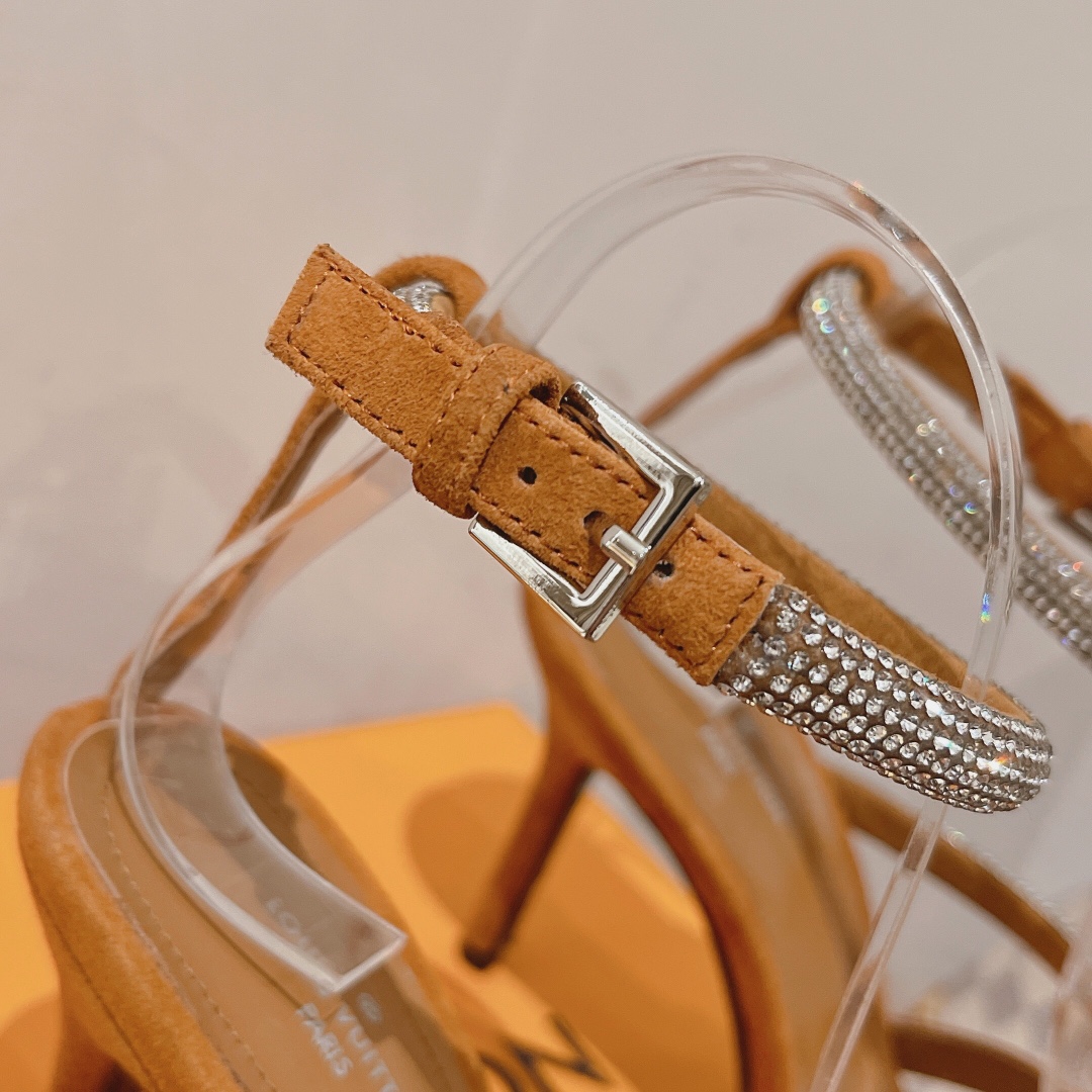 L0vis Vvtt0n Women’s Appeal Sandal Brown For Women LV