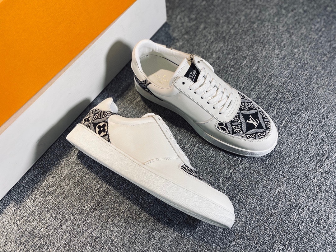 L0vis Vvtt0n Rivoli Sneaker Gray And White For Men LV