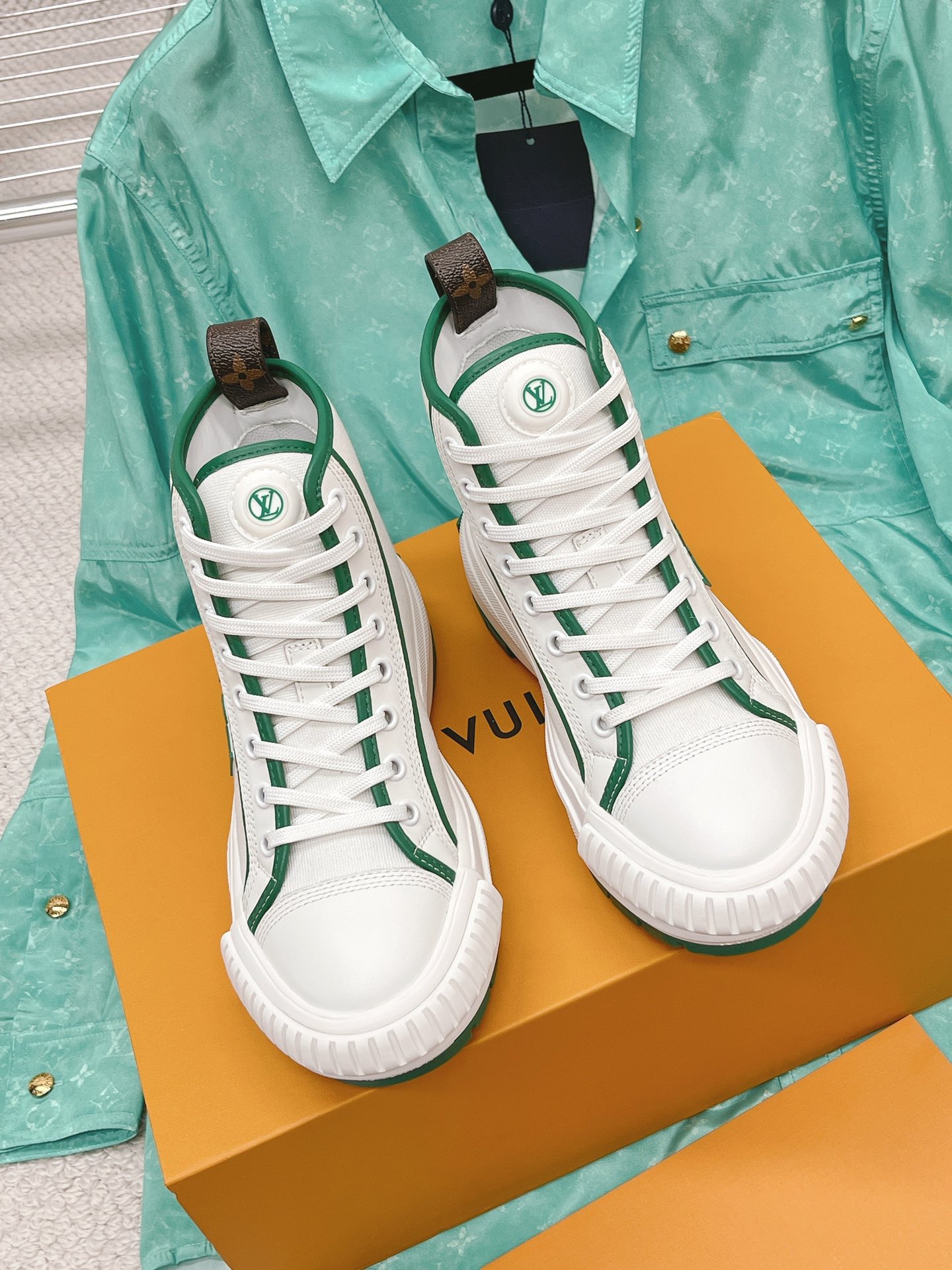 L0vis Vvtt0n Women’s LV Squad Sneaker Boots Green For Women LV