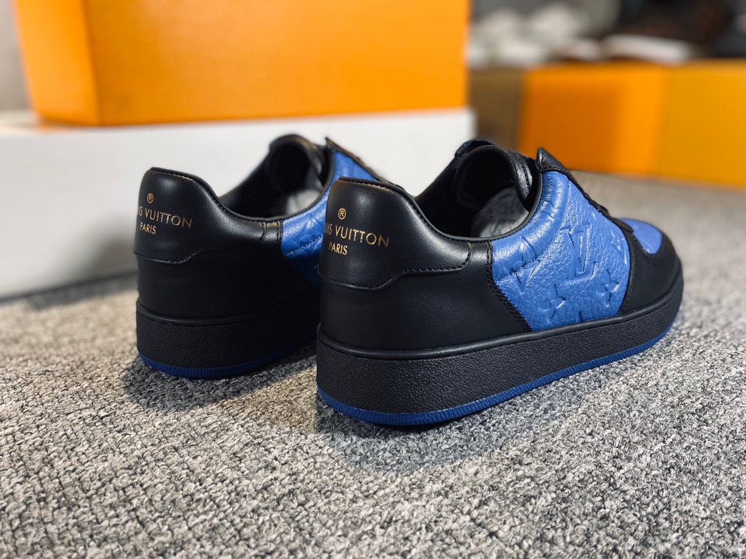 L0vis Vvtt0n Rivoli Sneaker Blue For Men LV