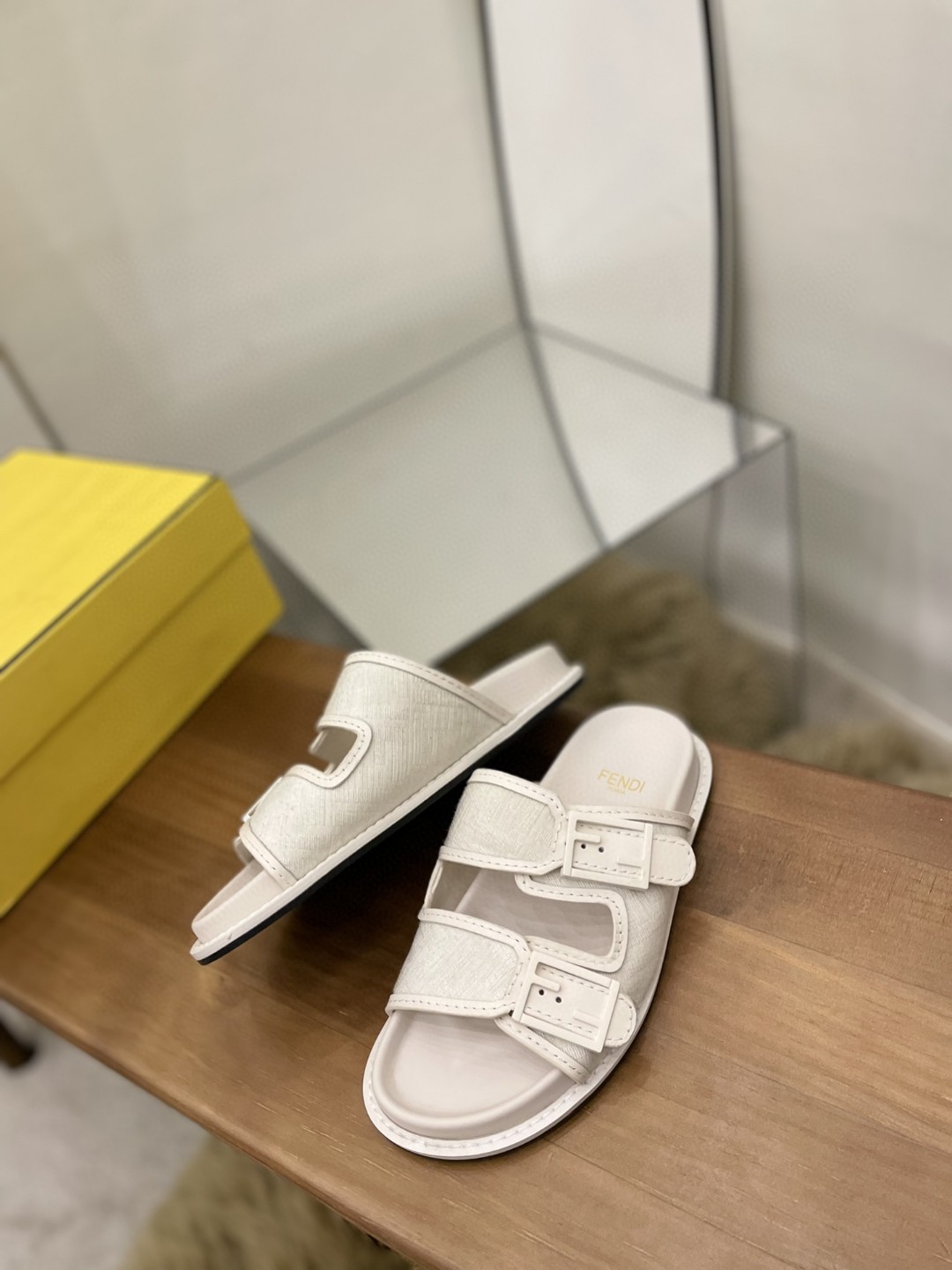 F**di Feel Slides White For Women