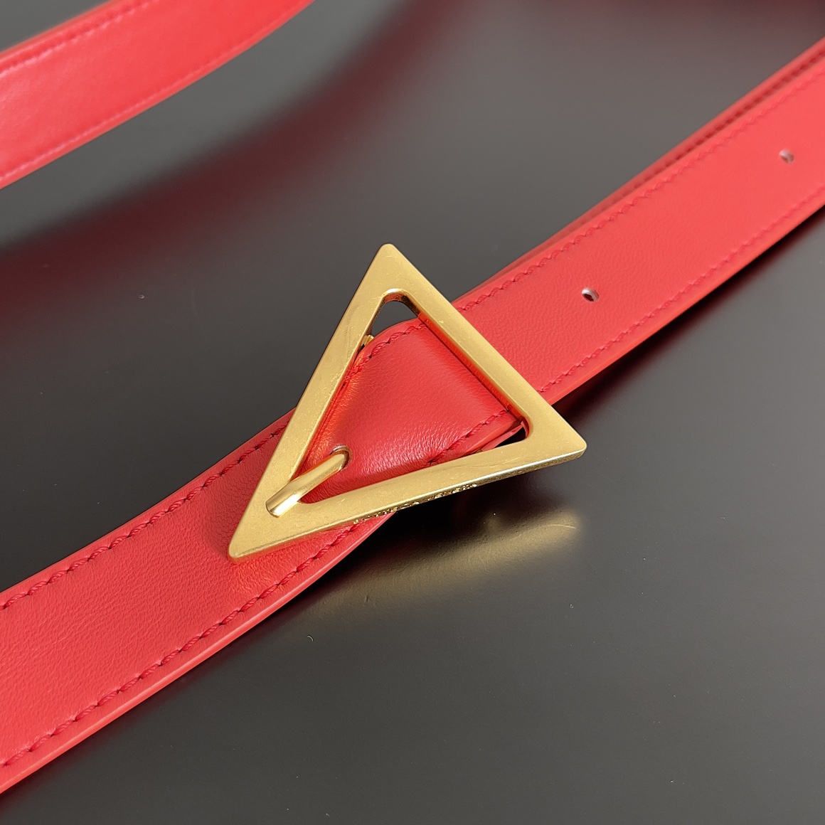 B0tt*ga Ven*ta Small Padded Cassette Red, For Women, Women’s Bags 7.5in/19cm