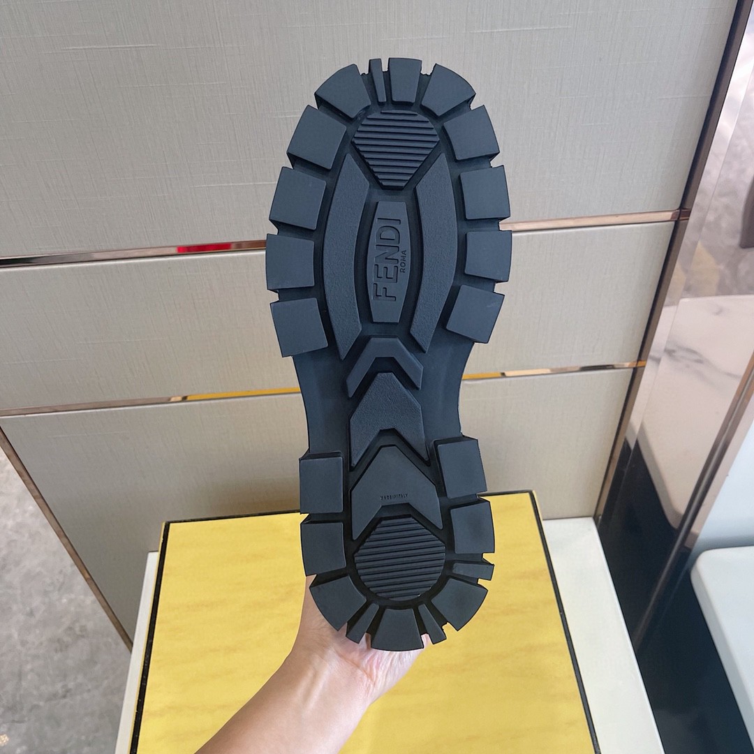 F**di Force High Tops Boots Black For Men 7U1447AD74