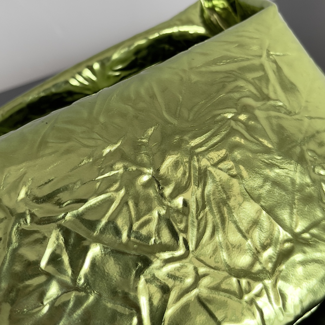 B0tt*ga Ven*ta Mini Jodie Gold, For Women, Women’s Bags 11in/28cm