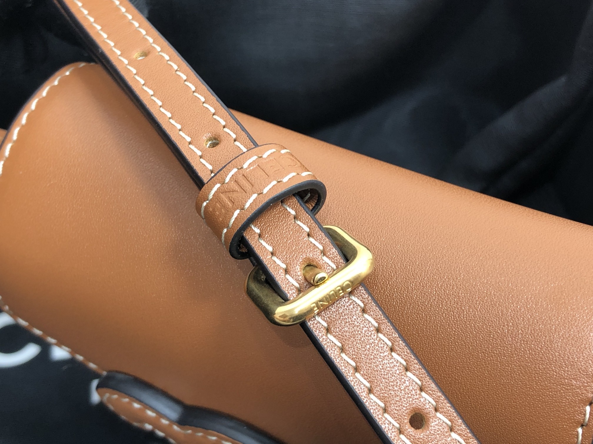 Ce1i*e Mini Besace Cuir Triomphe Brown For Women 4in/11cm 10J303DPQ.04LU