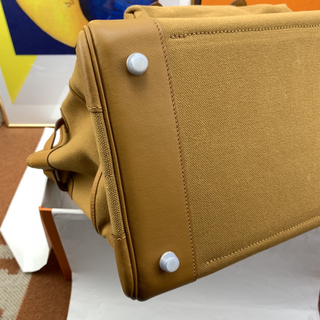 H**me5 Birkin Cargo 35 Beige, Silver Toned Hardware Bag For Women, Women’s Handbags, Shoulder Bags 13.8in/35cm