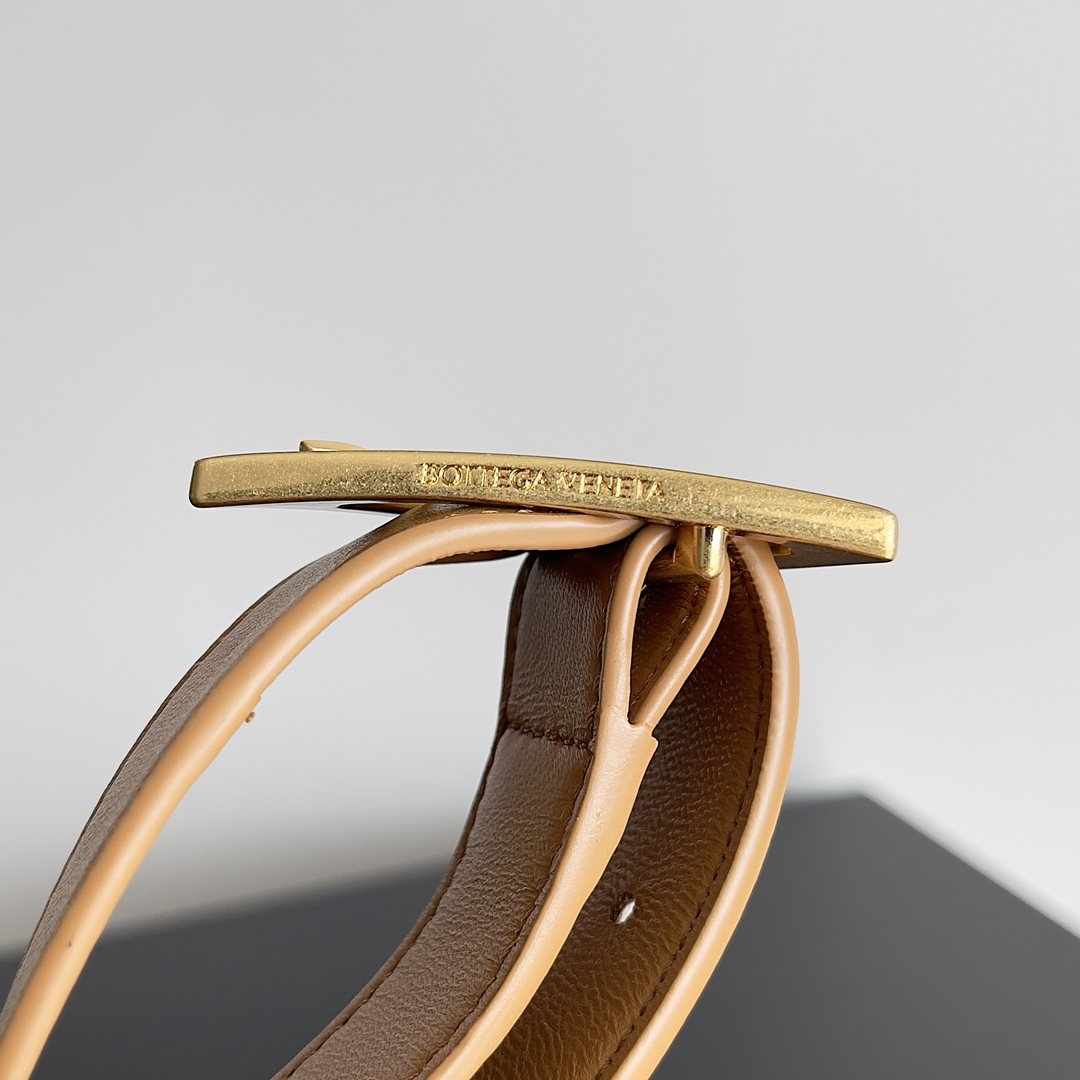 B0tt*ga Ven*ta Small Padded Cassette Brown, For Women, Women’s Bags 7.5in/19cm