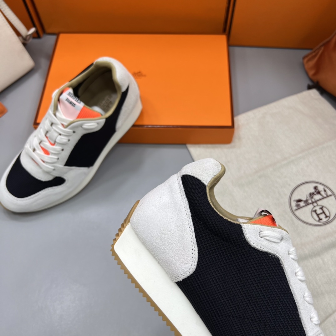 H**me5 Escape Trainers Black For Men