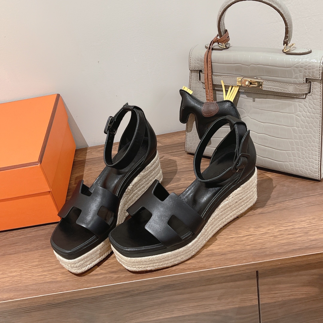 H**me5 Doll 40 Espadrilles Black For Women 1.6in/4cm