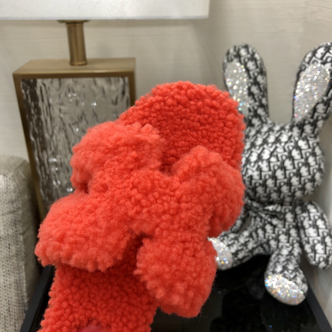 H**me5 Figari Sandal Red For Women