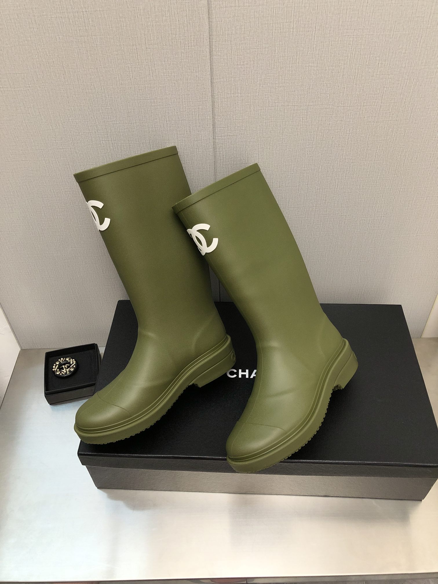 Ch**el Women’s Hight Boots Dark Green For Women