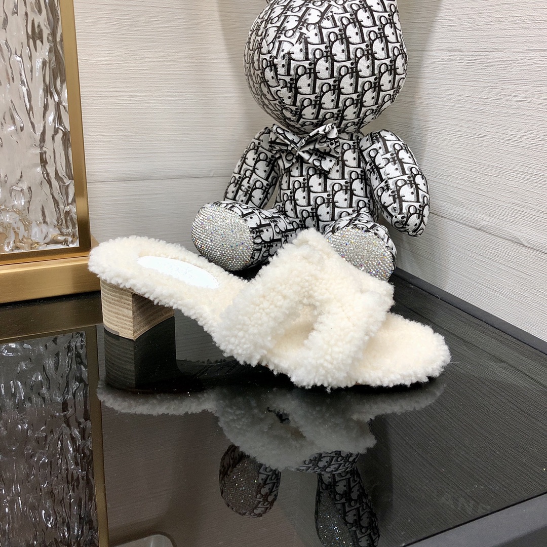 H**me5 Oasis Sandal White For Women 1.97in/5cm