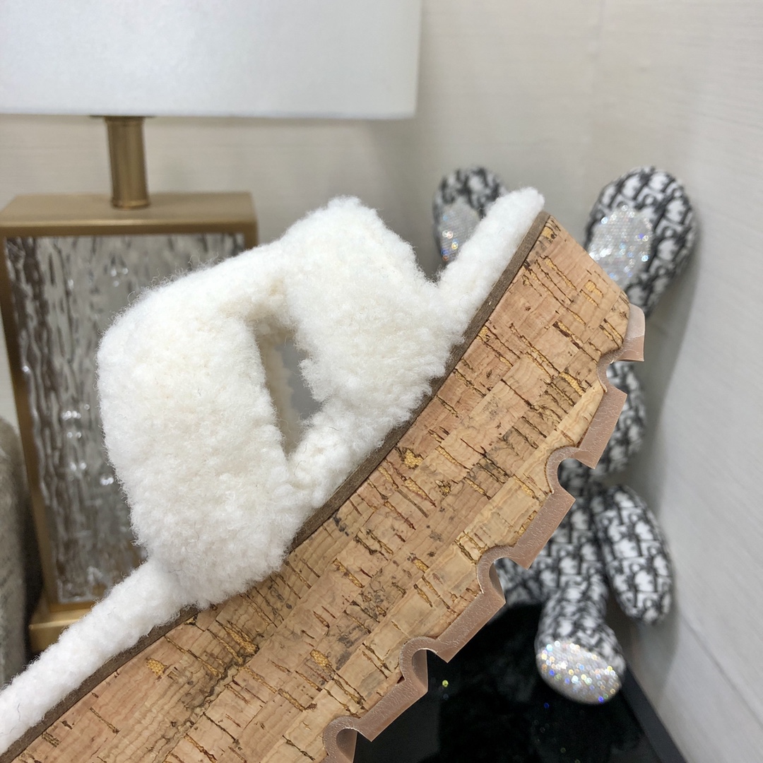 H**me5 Figari Sandal White For Women