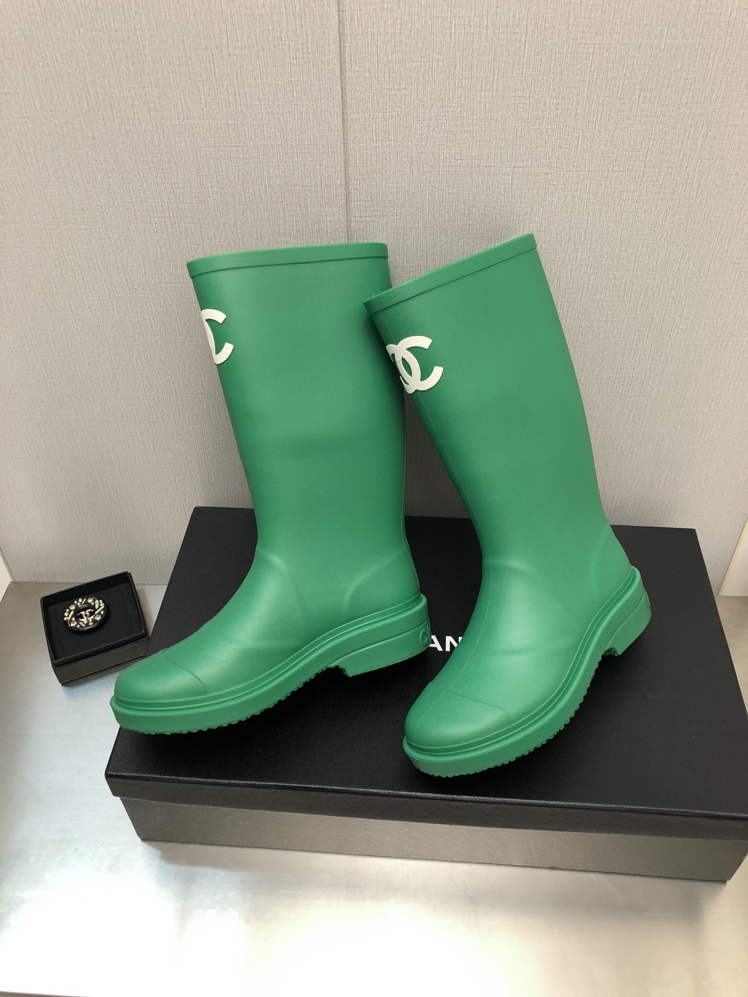 Ch**el Women’s Hight Boots Green For Women